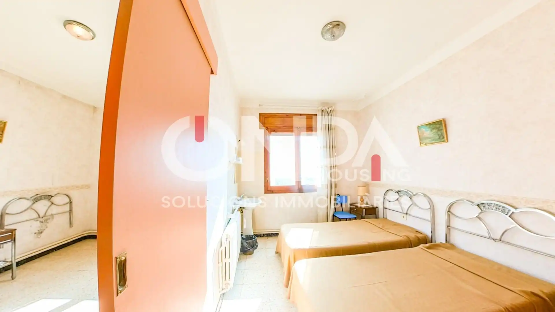 Buildings for sale in Avenida FLAMISELL, 5, Senterada