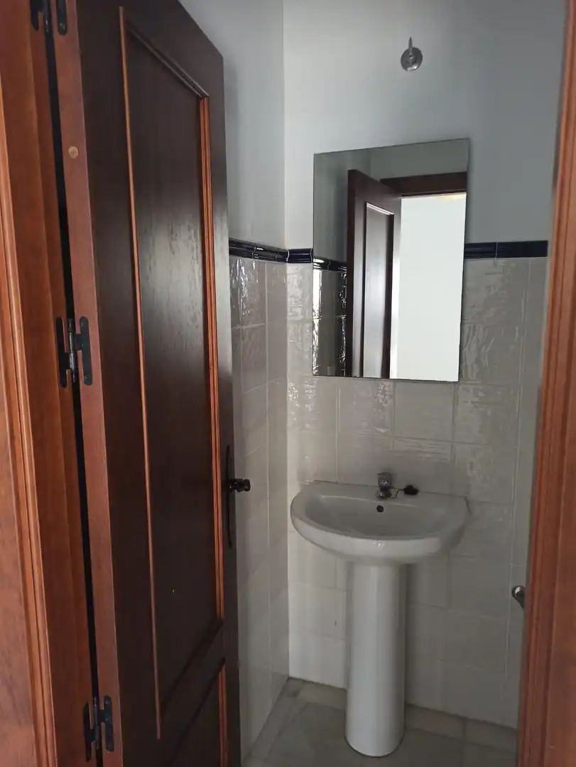 Bany de Oficina de lloguer en Puerto Real