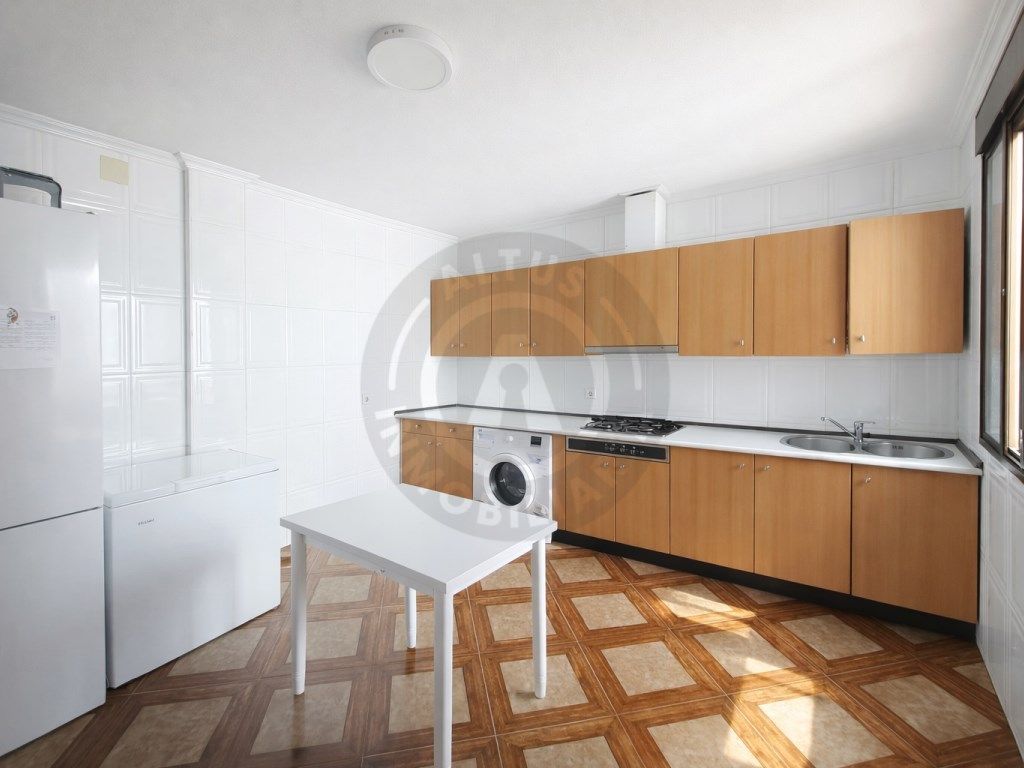 Cuina de Pis en venda en Cáceres Capital amb Terrassa i Internet