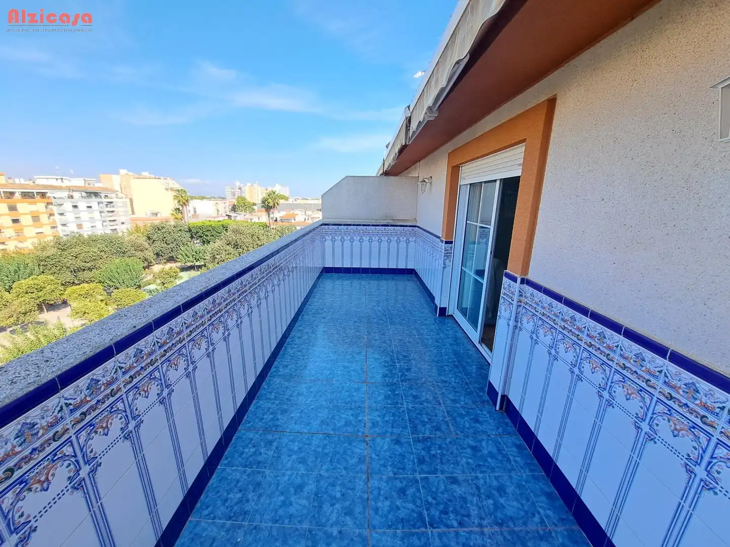 Àtic amb ascensor en venda a Casc Urbà, imagen 6