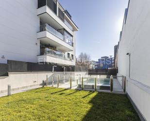 Vista exterior de Àtic de lloguer en Pozuelo de Alarcón amb Aire condicionat, Calefacció i Terrassa