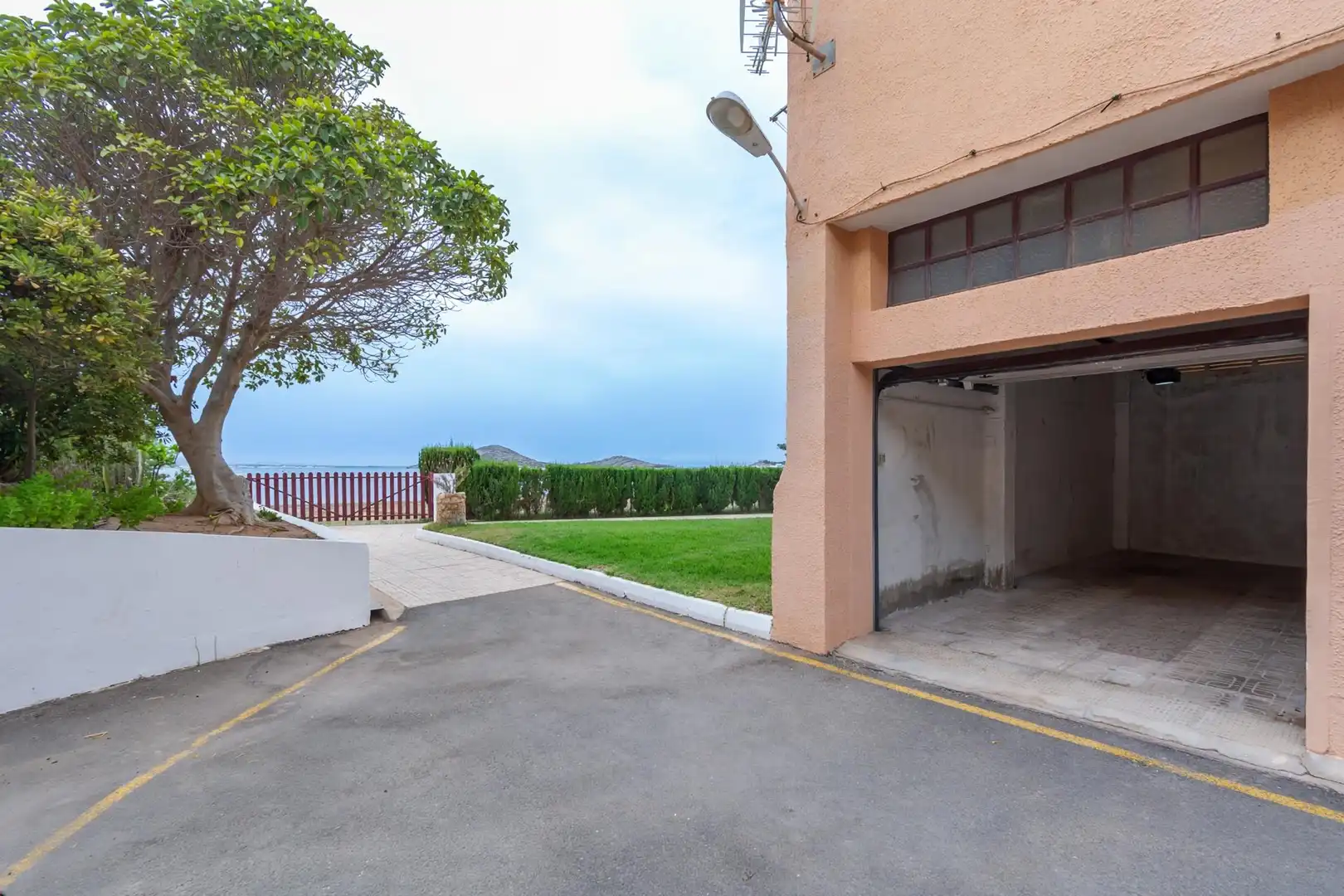 Apartament amb terrassa en venda a Zona Galúa - Calnegre, imagen 37