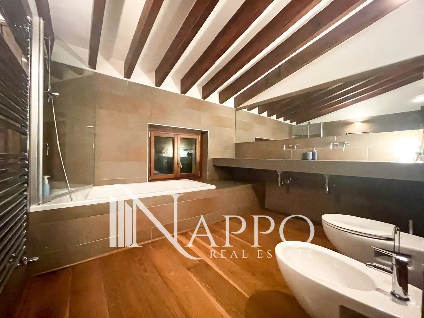 Badezimmer von Dachboden zur Miete in  Palma de Mallorca mit Klimaanlage und Heizung