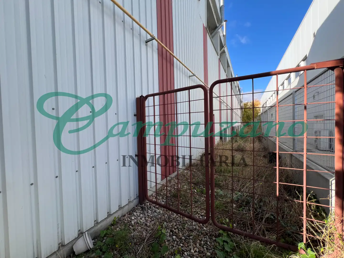Nave industrial de alquiler en Calle de Ramón y Cajal, 29, Las Dehesillas - Vereda de los Estudiantes
