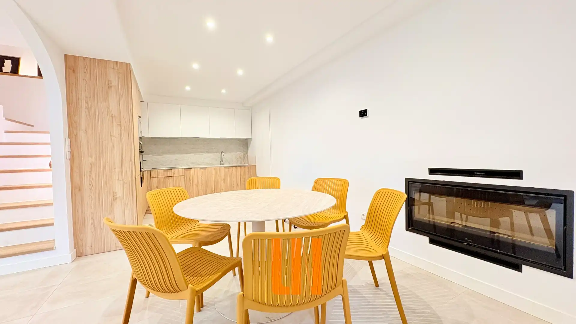 Menjador de Casa o xalet en venda en Carballo, A Coruña