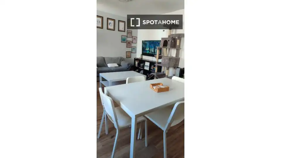Comedor de Piso de alquiler en Valencia con Aire acondicionado, Calefacción y Amueblado