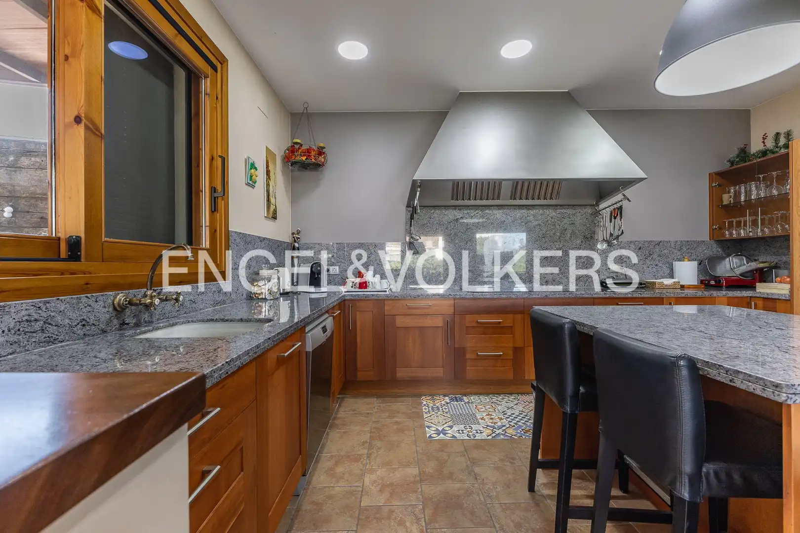 Kitchen of Houses for sale in Les Franqueses del Vallès  with Air Conditioner, Heating and Private garden