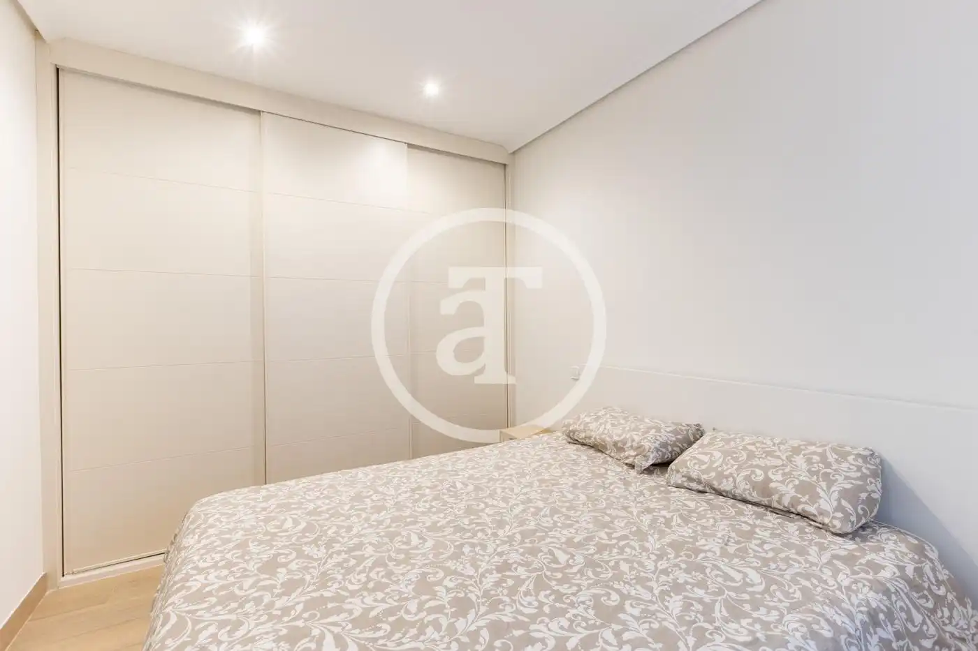 Wohnung mit Aufzug zur Miete in Calle de Montesa, imagen 17