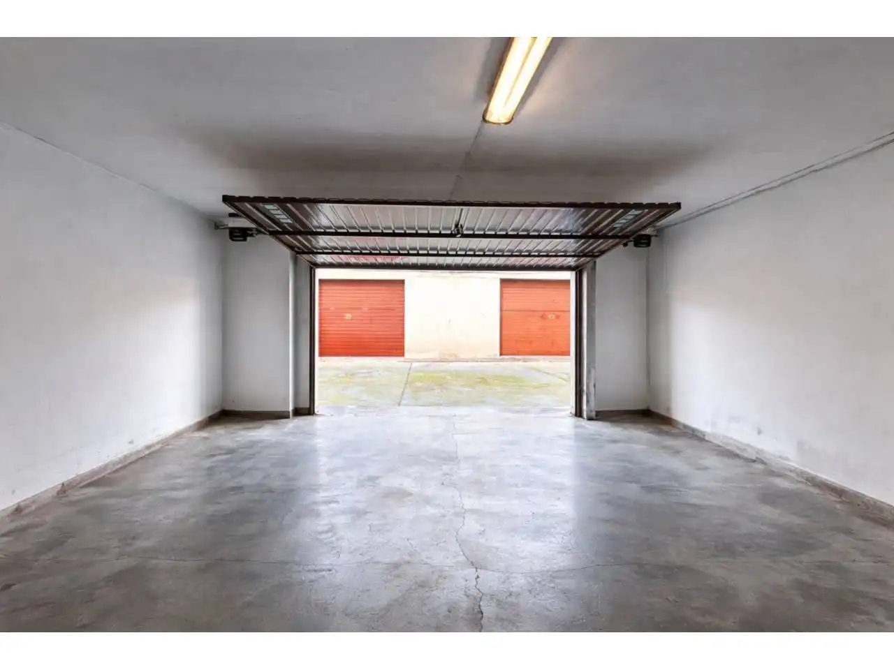 Parking de Casa adosada en venta en Caldes de Montbui con Aire acondicionado, Calefacción y Terraza