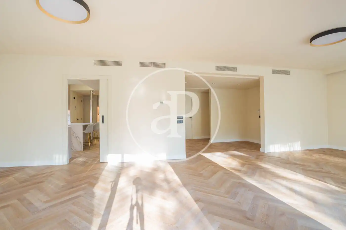 Living room of Flat for rent in Barcelona  with Air Conditioner, Heating and Private garden