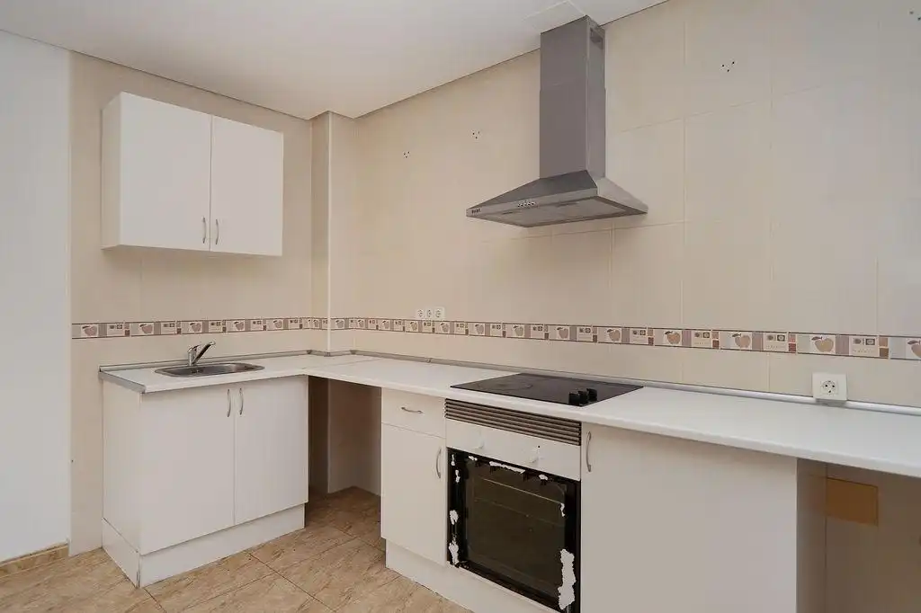Flat with lift for sale in Calle POLO MEDINA 17, imagen 3