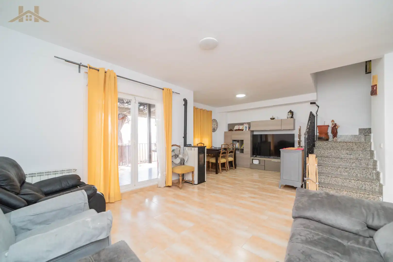 Sala d'estar de Casa o xalet en venda en Illescas amb Aire condicionat, Calefacció i Jardí privat