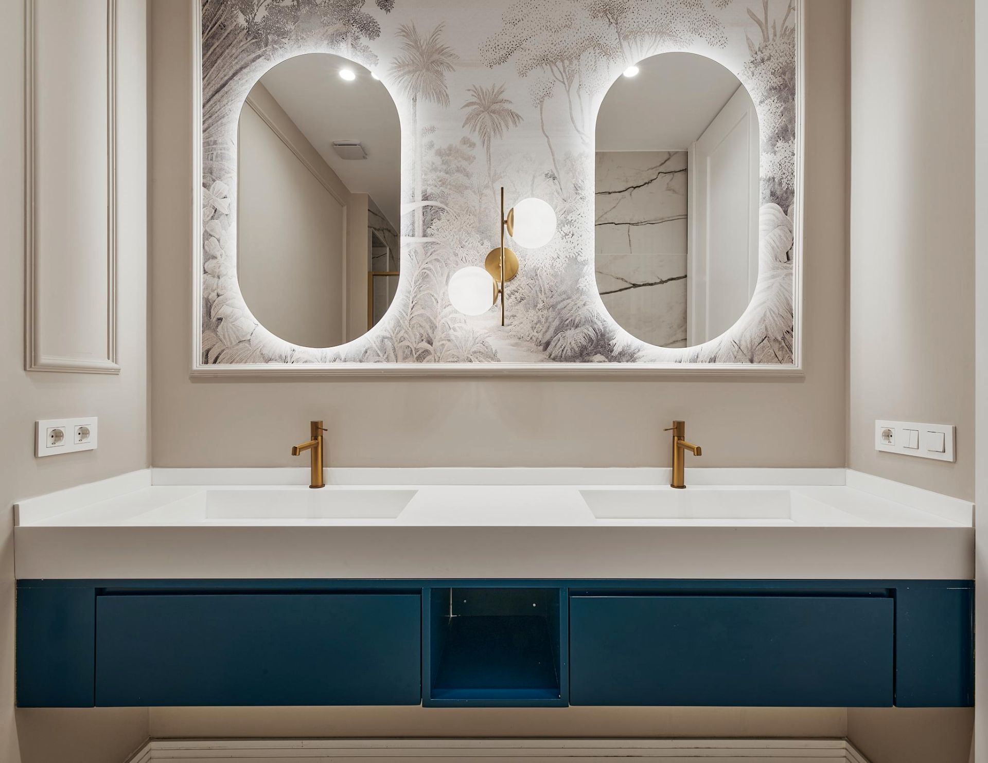 Bathroom of Flat for sale in  Madrid Capital  with Air Conditioner, Heating and Furnished