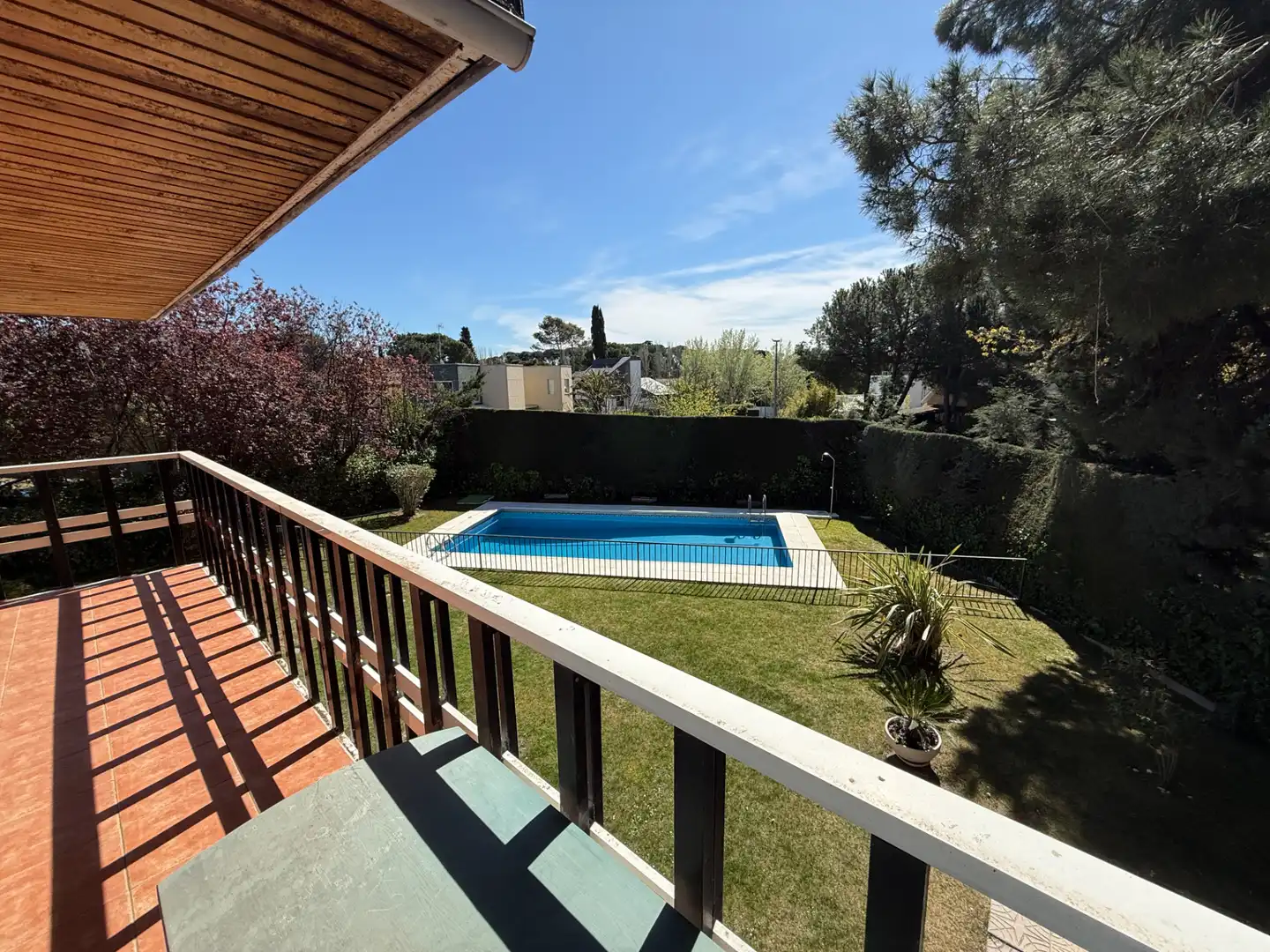 Piscina de Casa o xalet en venda en Las Rozas de Madrid amb Aire condicionat, Calefacció i Jardí privat
