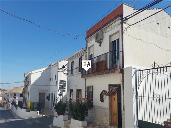 Exterior view of Single-family semi-detached for sale in Fuente-Tójar  with Air Conditioner, Terrace and Internet