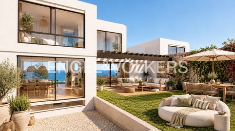 Exclusiva Casa de Obra Nueva Frente al Mar