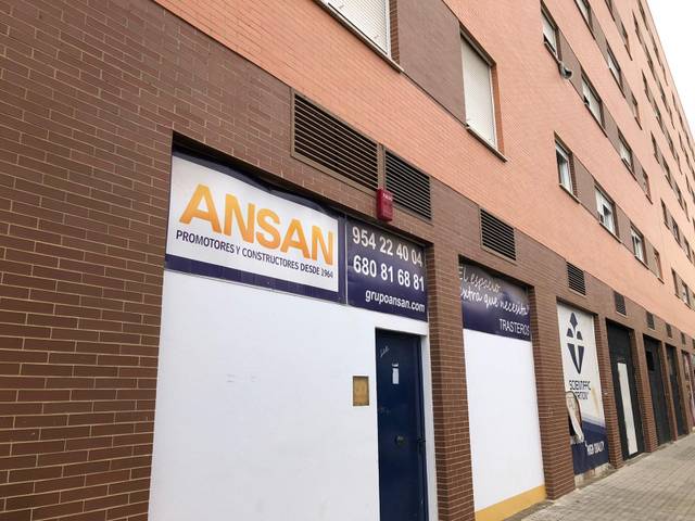 Trastero en Alquiler en Calle Estrella Vega, 7 en Pino Montano - Consolación