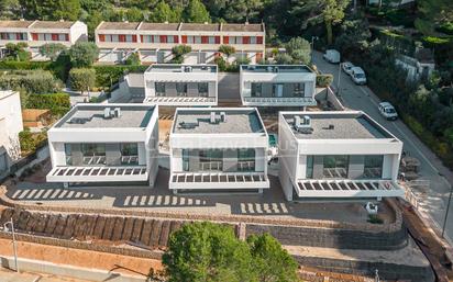 Vista exterior de Casa o xalet en venda en Palafrugell amb Aire condicionat, Calefacció i Jardí privat