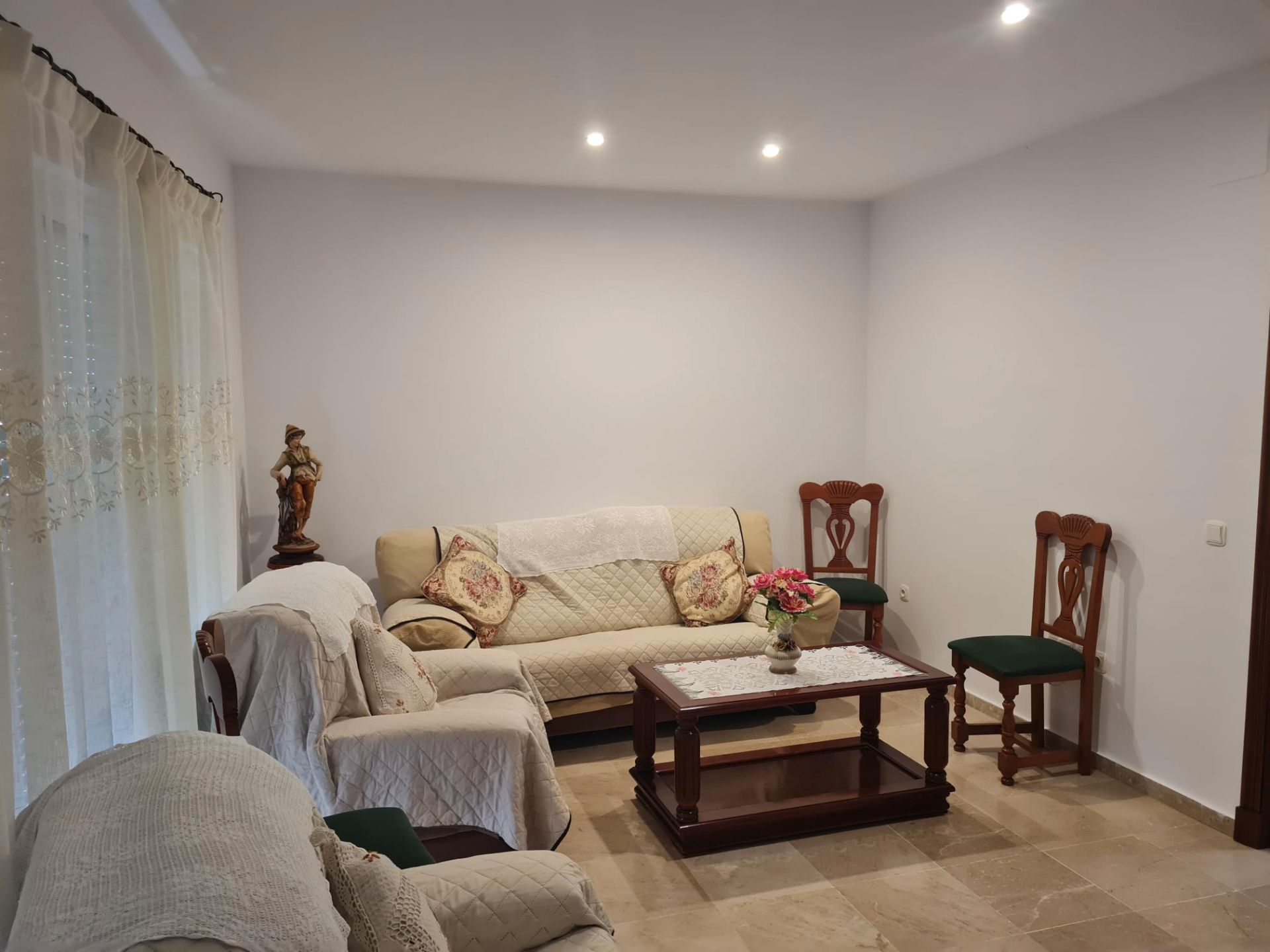 Sala d'estar de Pis de lloguer en Chiclana de la Frontera amb Moblat