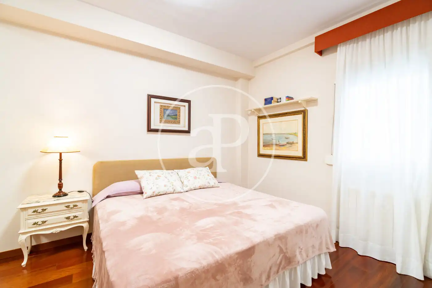 Bedroom of Flat for rent in Barcelona  with Air Conditioner, Heating and Terrace