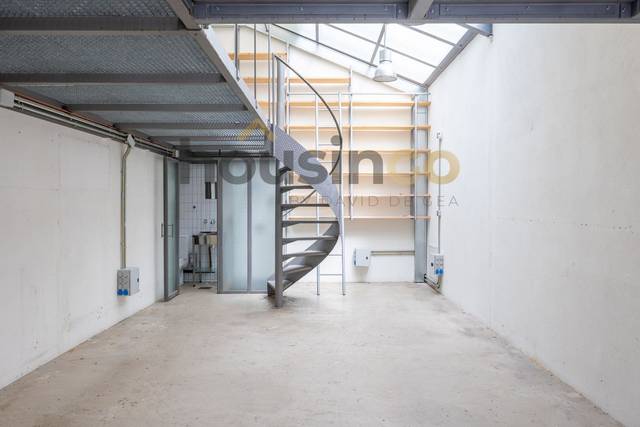 Local comercial en Venta en Feijóo en Trafalgar