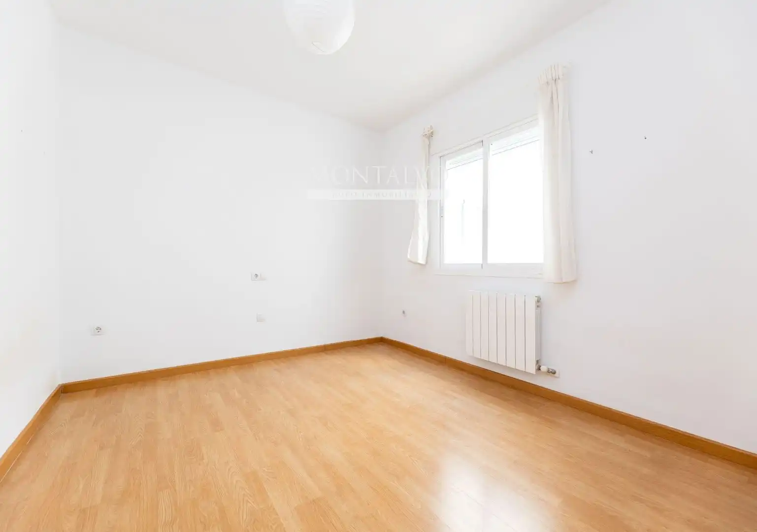 Bedroom of Flat for sale in Atarfe  with Heating and Terrace
