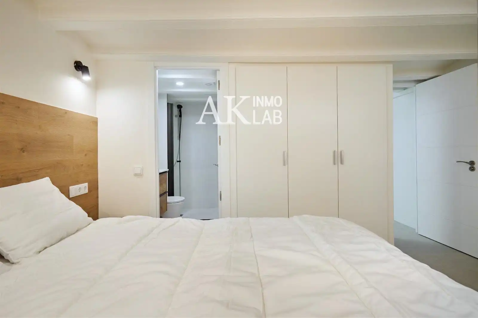Schlafzimmer von Gebäude zum Verkauf in Barcelona