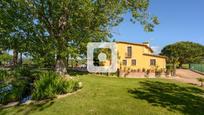 Jardí de Finca rústica en venda en Santa Coloma de Farners amb Calefacció, Terrassa i Piscina