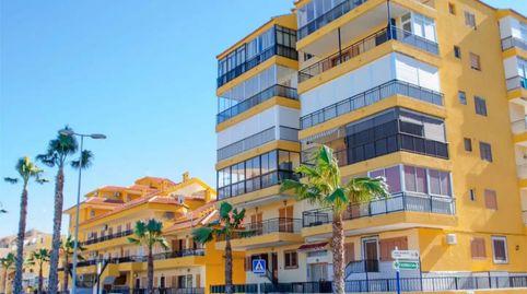 Foto 4 de Dúplex en venda a Avenida Suiza, 52, Los Europeos, Torrevieja