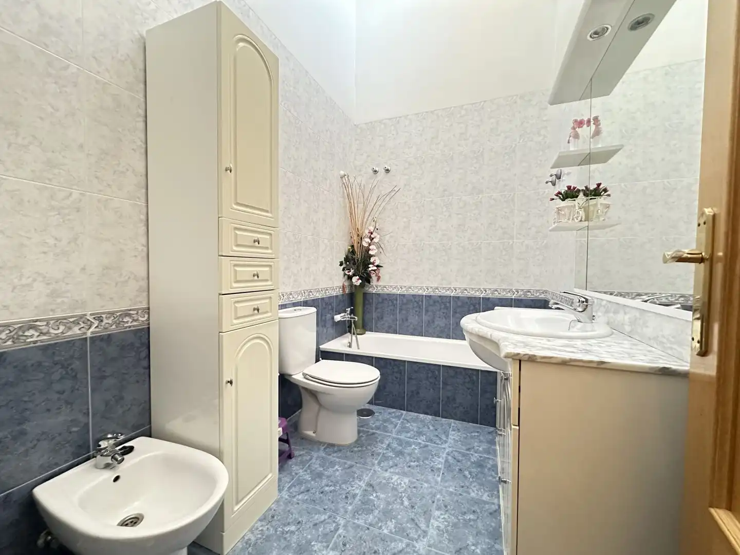 Badezimmer von Haus oder Chalet zum Verkauf in Granada mit Terrasse