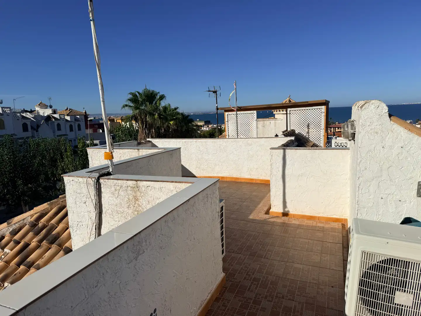 Detached homes for sale in Calle Pantano Uret, Los Urrutias