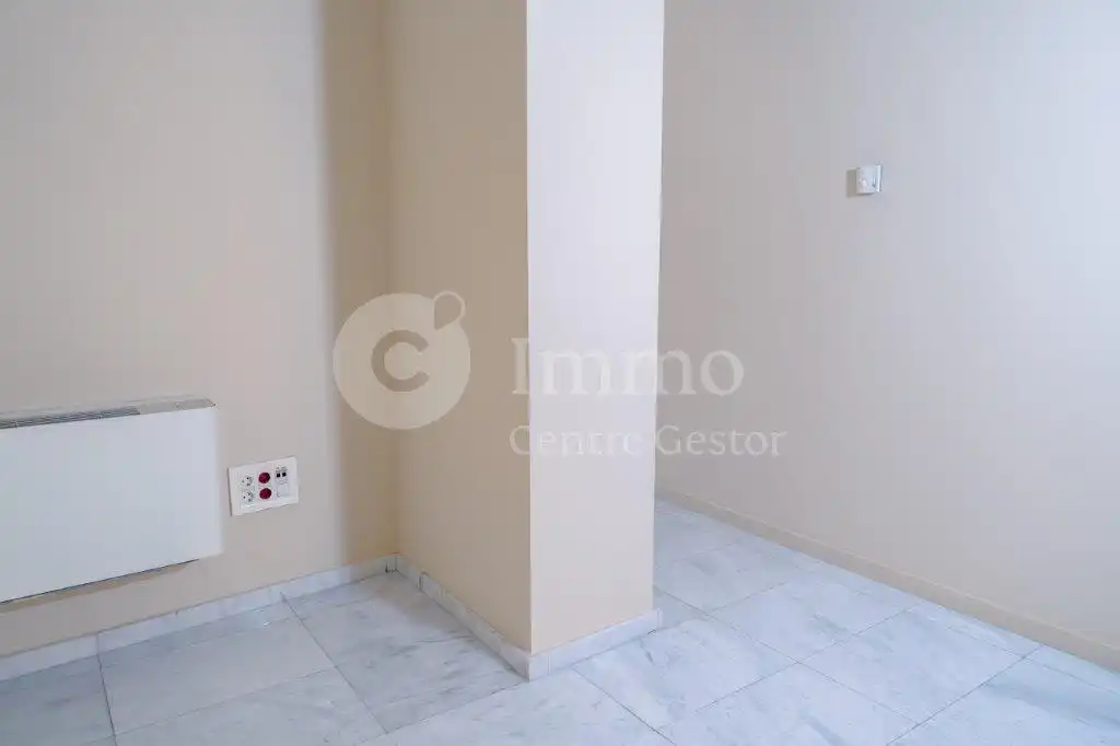 Büro zur Miete in Lleida mit Klimaanlage und Heizung