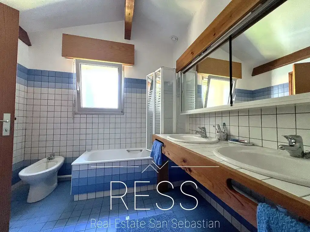 Baño de Casa o chalet en venta en Bayonne con Jardín privado, Terraza y Trastero