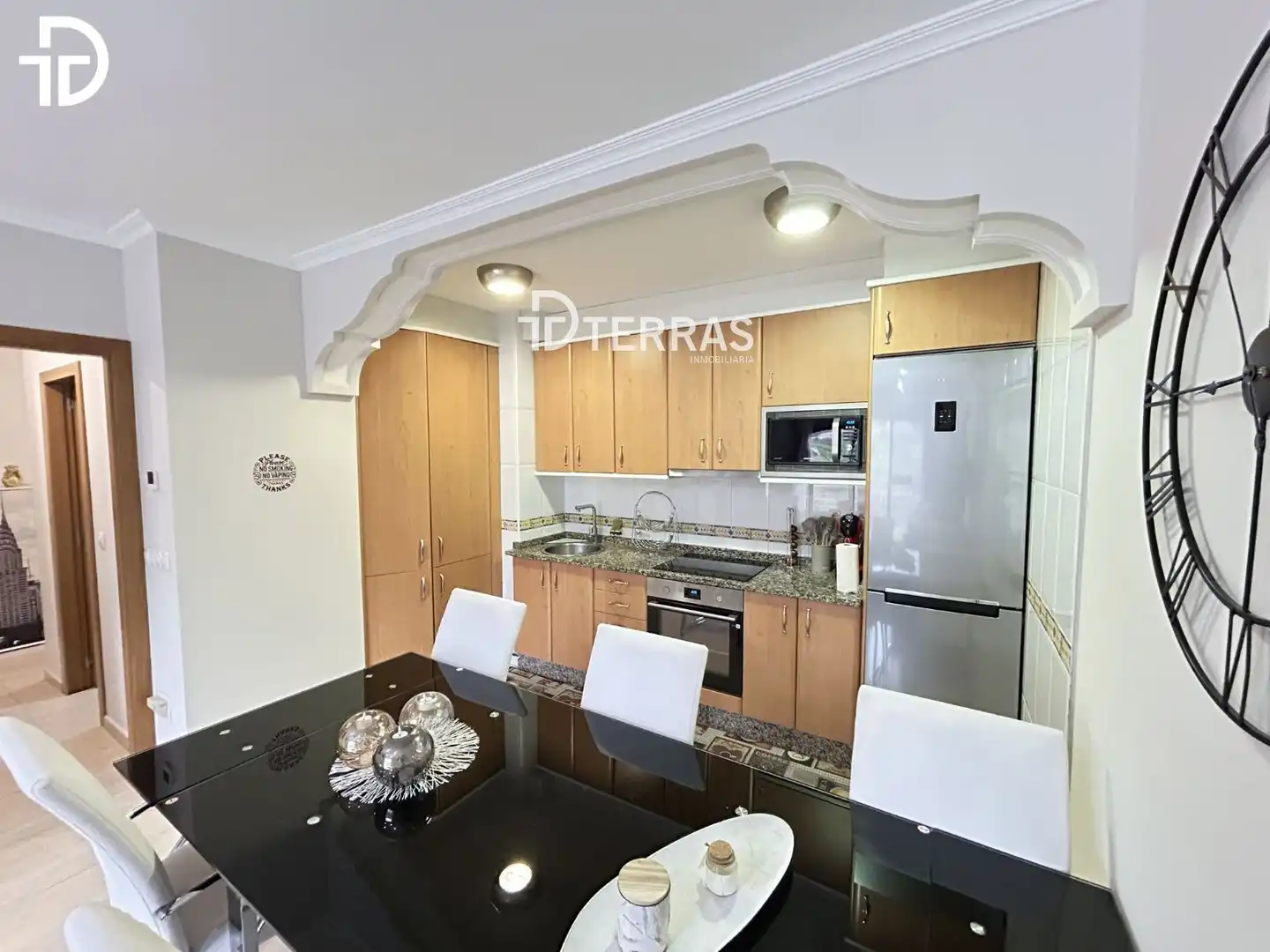 Cocina de Piso en venta en Poio con Calefacción, Trastero y Amueblado