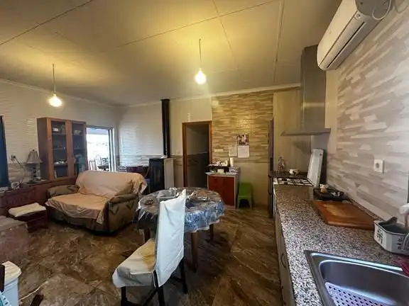 Cocina de Casa o chalet en venta en Sisante con Aire acondicionado, Calefacción y Terraza