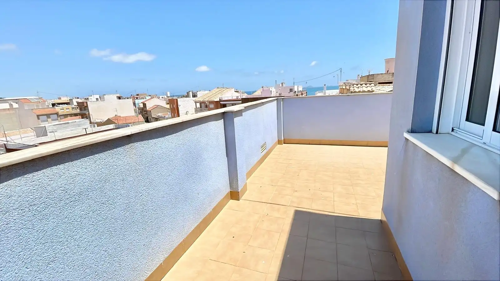 Terrassa de Apartament de lloguer en Los Alcázares amb Aire condicionat, Terrassa i Traster