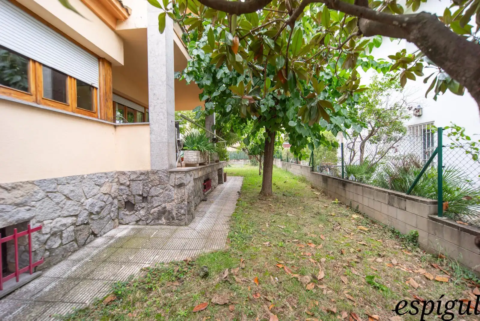 Jardín de Casa o chalet en venta en Girona con Aire acondicionado, Calefacción y Terraza