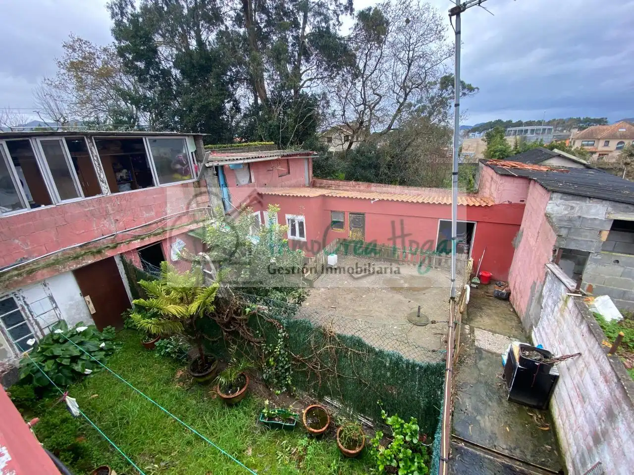 Jardín de Casa o chalet en venta en Vigo  con Calefacción, Terraza y Trastero