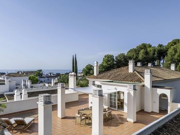 Àtic amb piscina en venda a Río Real - Los Monteros
