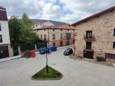 Casa en venta en Calle Benito Gandásegui 10