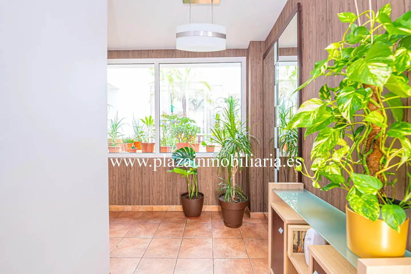 Houses for sale in Lucena  with Air Conditioner, Terrace and Storage room