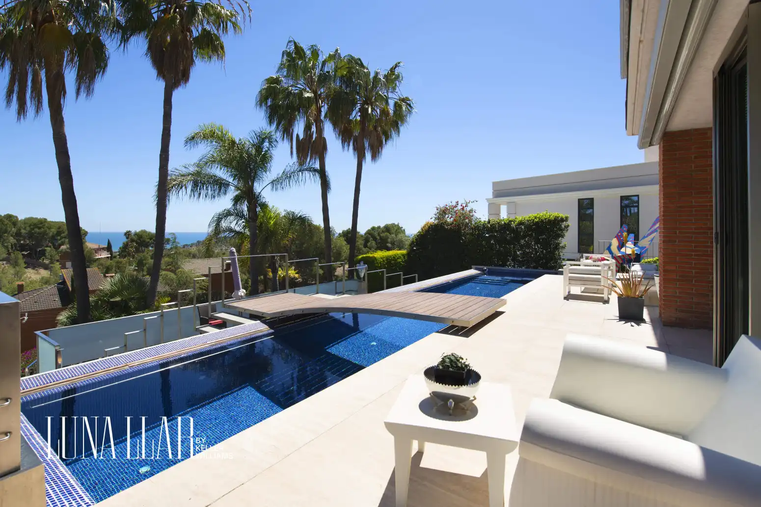 Terrassa de Casa o xalet en venda en Castelldefels amb Aire condicionat, Calefacció i Parquet