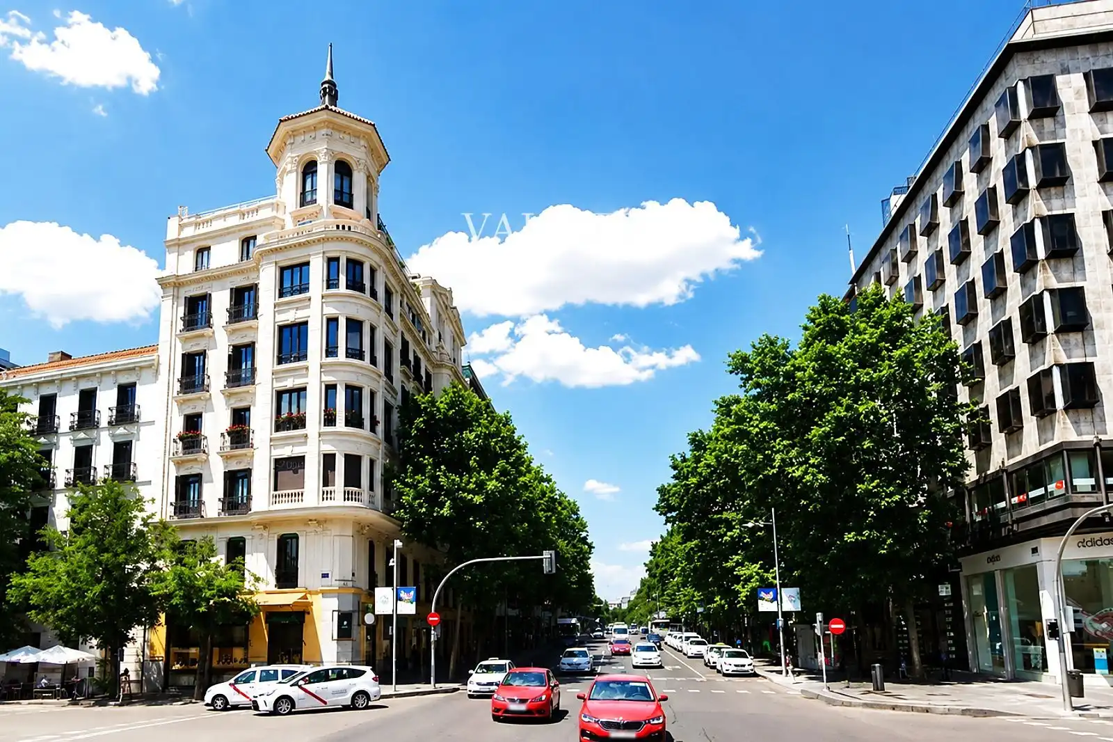 Vista exterior de Dúplex de alquiler en Madrid con Amueblado