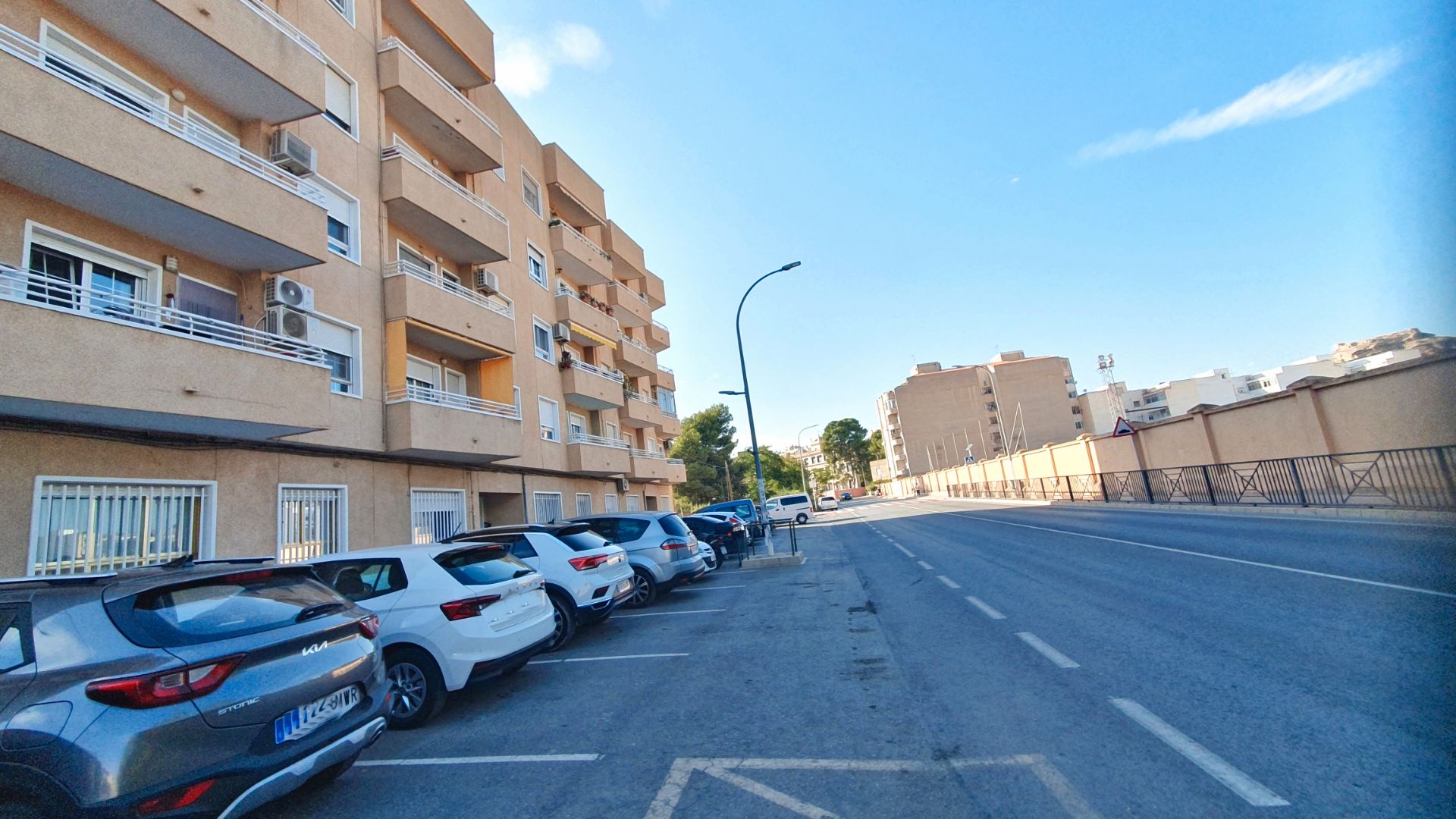 Vista exterior de Pis en venda en Monóvar  / Monòver amb Aire condicionat i Balcó