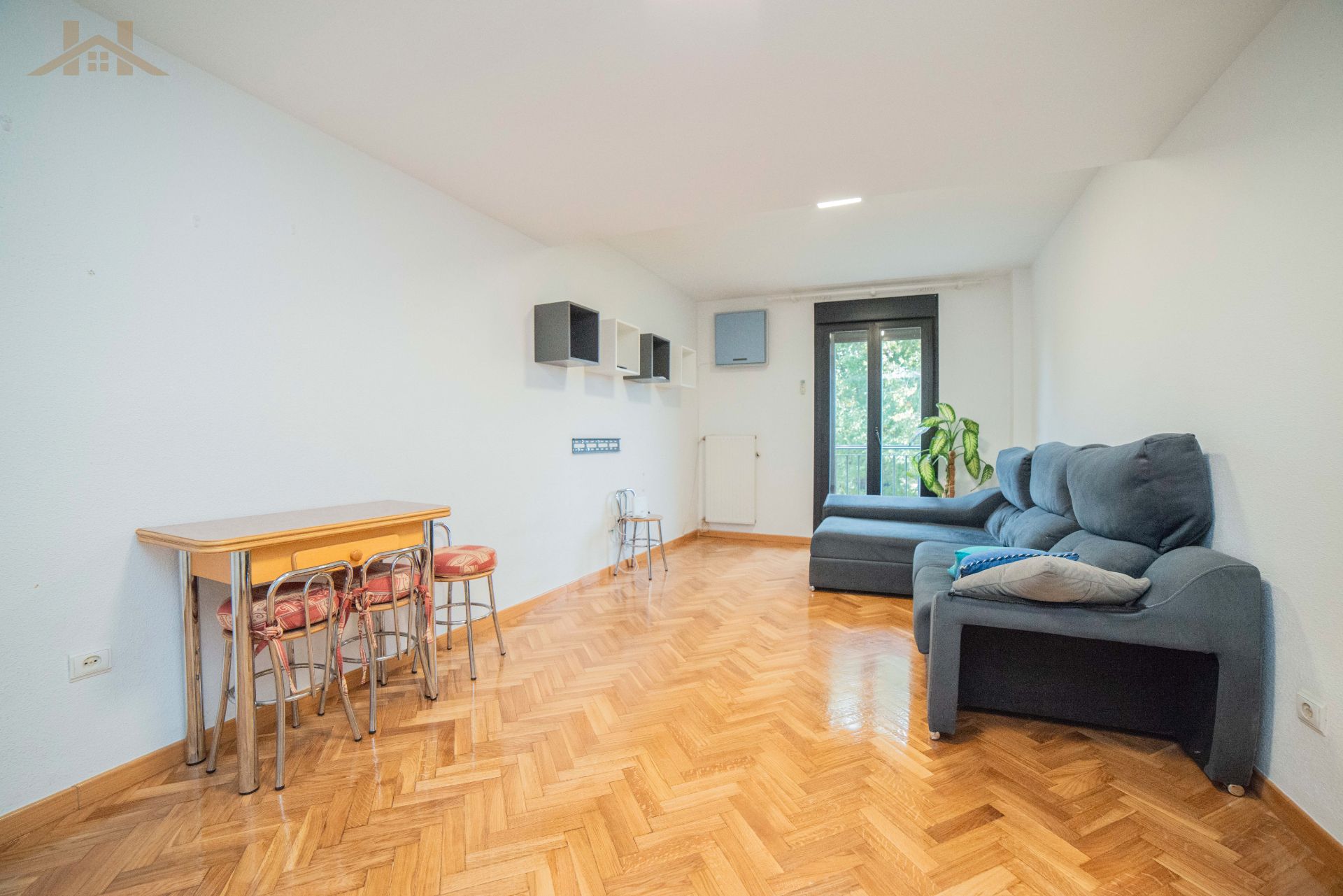 Vista exterior de Dúplex en venta en Pinto con Aire acondicionado y Calefacción