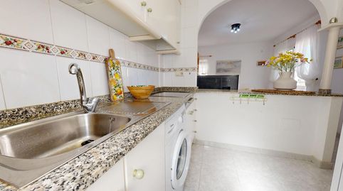 Foto 4 de Casa adosada en venta en Calle Afrodita, Aguas Nuevas, Torrevieja