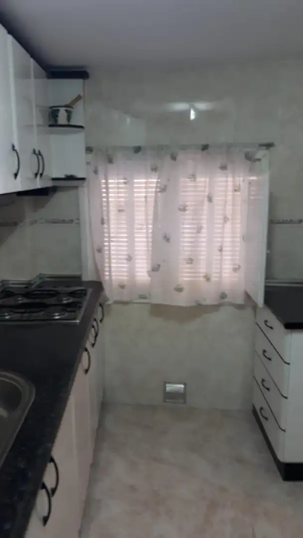 Cuina de Casa o xalet en venda en Sierro amb Terrassa i Traster
