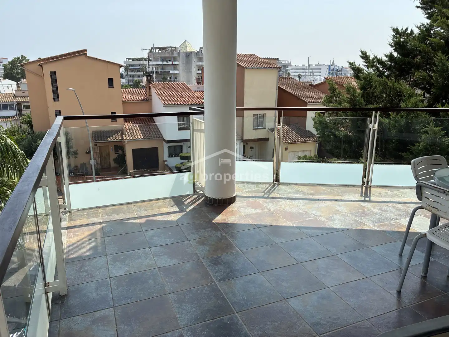 Terrace of Apartments for sale in Roses  with Parquet flooring, Terrace and Furnished