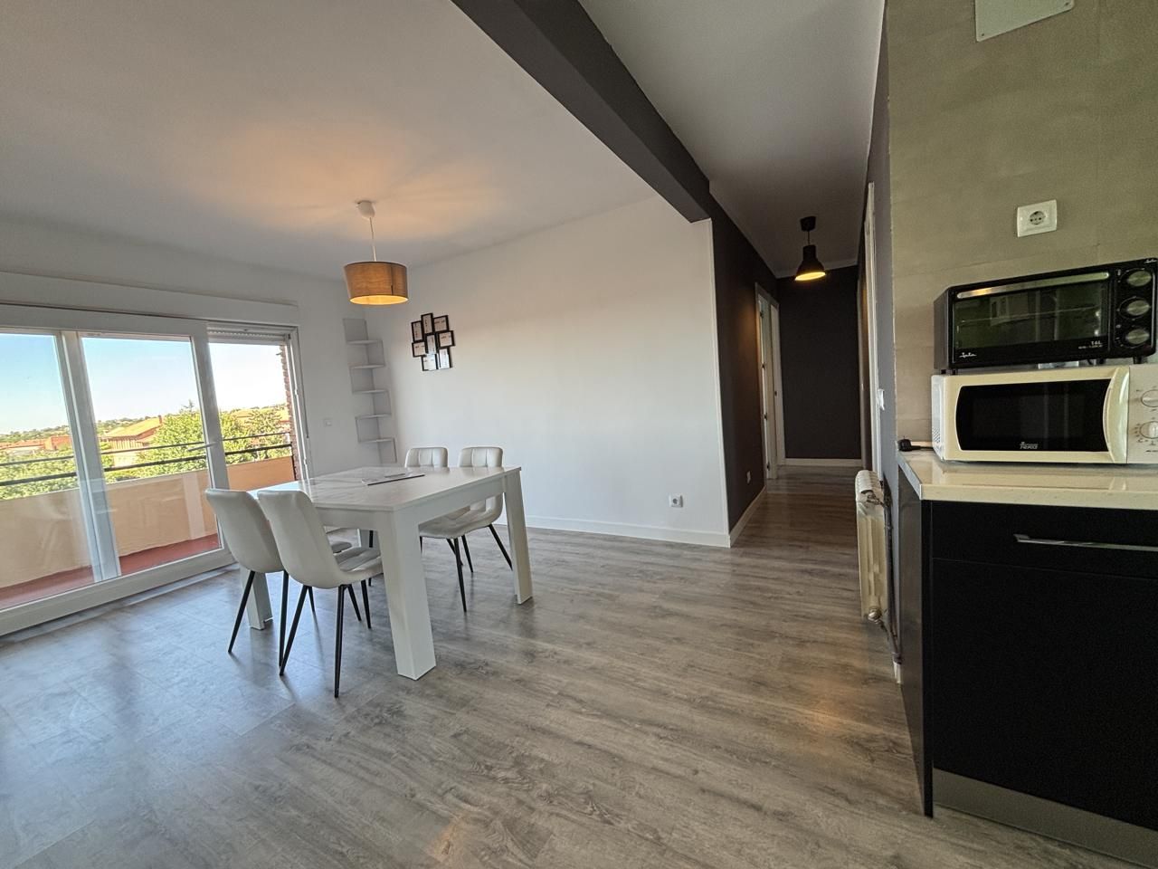 Wohnung miete in Rey Carlos Iii, La Cabrera