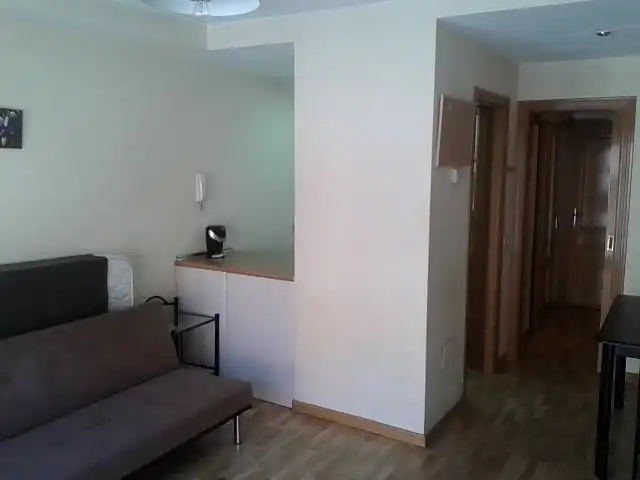 Studio with lift to rent in Luis Bejar 22, imagen 4